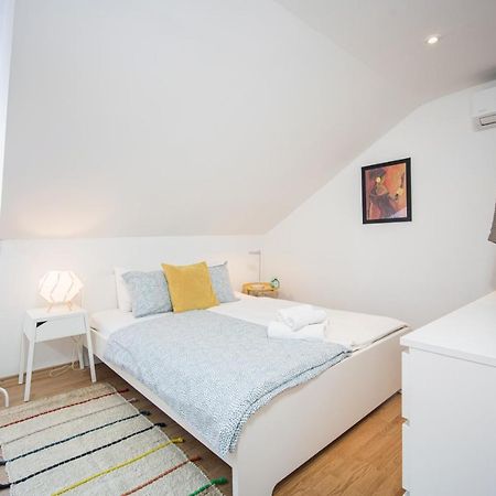 Top-Floor Apartment In Trogir Center Extérieur photo